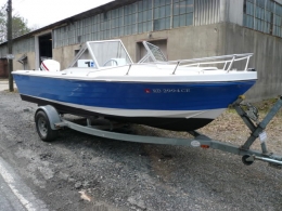 1977 Cruise Boat